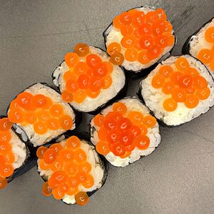 Маки с икрой