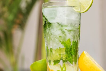 Мохито клубничный безалкогольный 