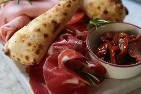 Мясная тарелка