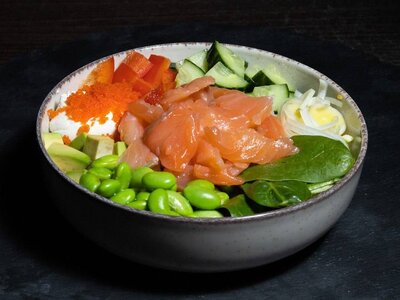 Поке с лососем 