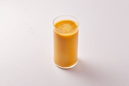 Манго-ананас