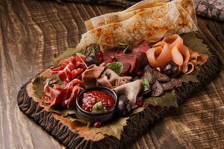 Мясное ассорти