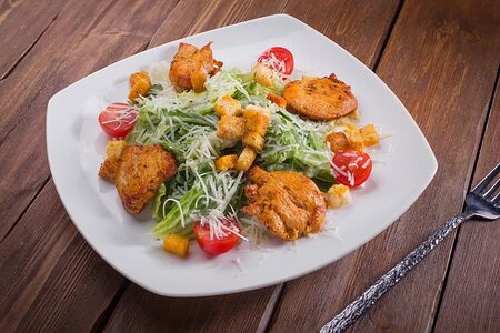 Цезарь с курицей