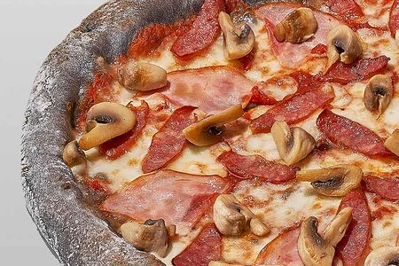 Пицца Охотничья на томате