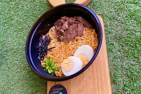 Рамён Том-ям с говядиной