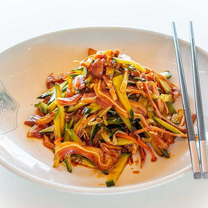 Ушки с огурцом