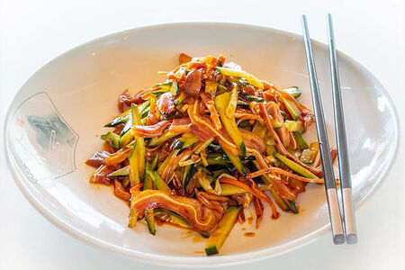 Ушки с огурцом