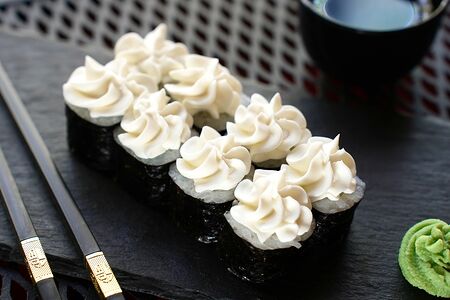 Сливочный маки с лососем