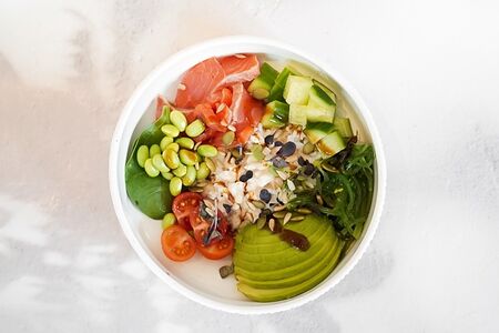 Поке с лососем 