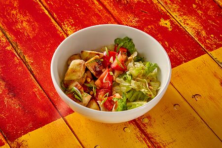 Салат с баклажанами