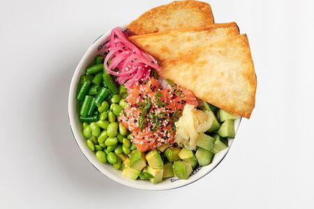 Боул с лососем, креветками или тунцом