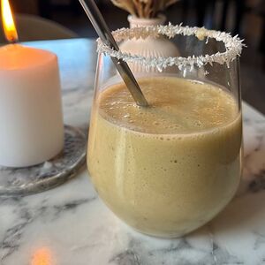 Бананово-манговый смузи