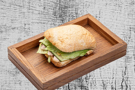 Чиабатта Цезарь