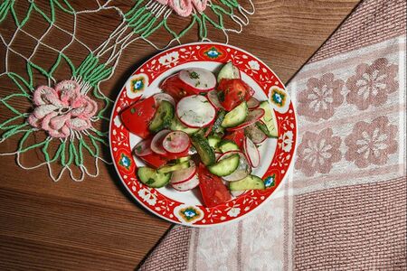 Салат овощной