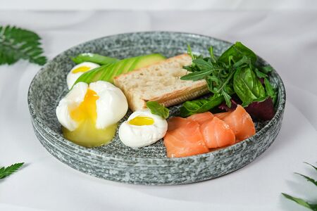 Багет с лососем