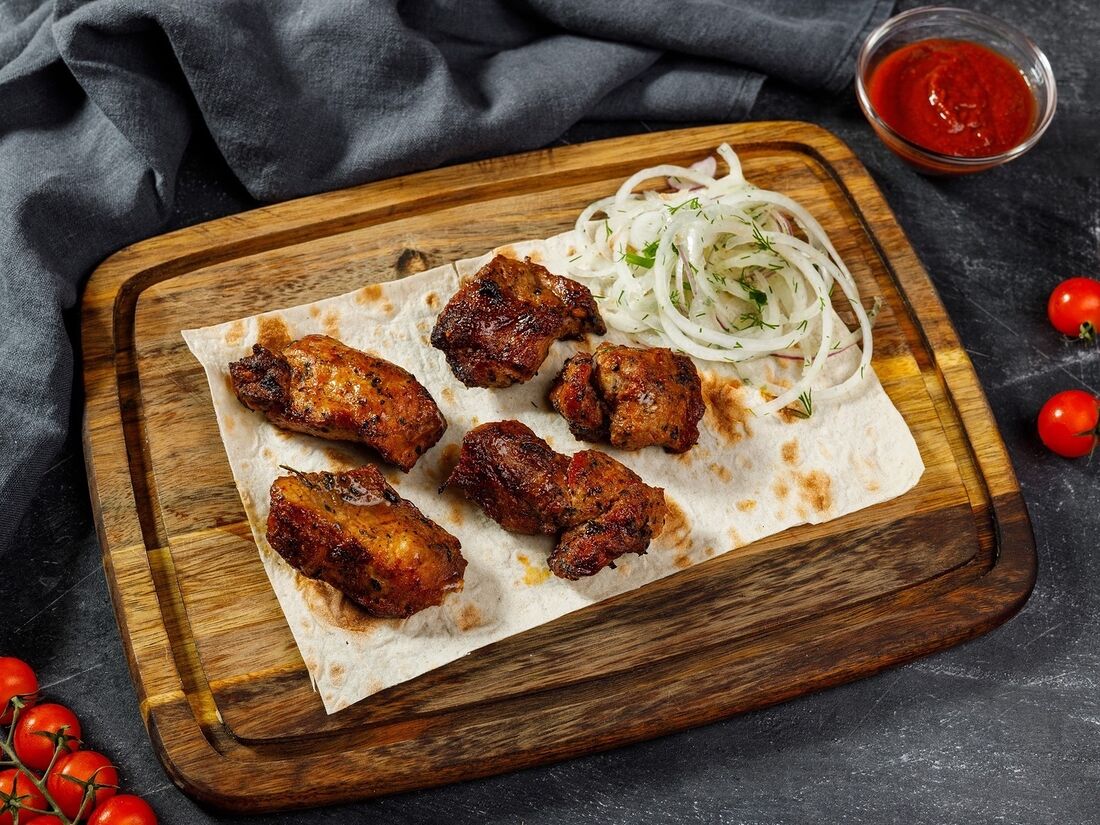 Сочный Мощный