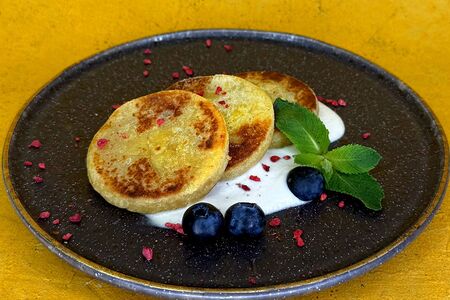 Тофники с курагой