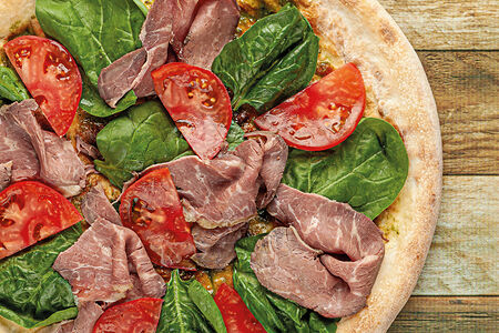 Пицца Пастрами с песто 40