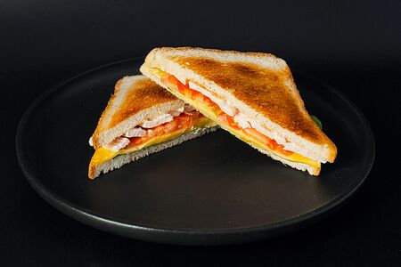 Тосканский тост с копченой курицей