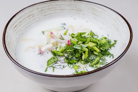 Окрошка мясная на тане