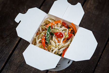 Wok лапша рисовая овощная