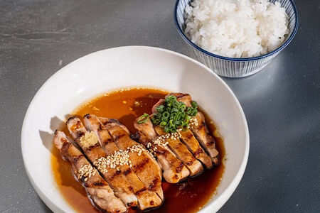Курица терияки, рис и имбирь