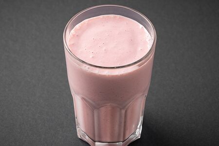 Шейк клубника-сливки