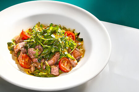 Салат с ростбифом и грибами