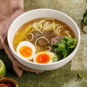 Суп с говядиной и лапшой