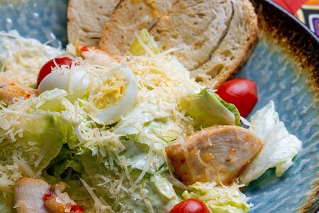 Салат Цезарь с курицей 200гр
