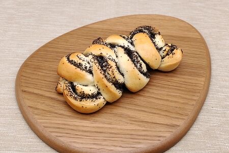 Рулет с маком