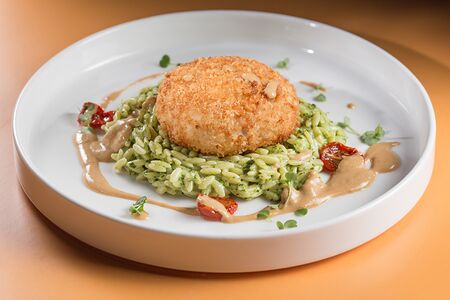 Куриная котлета с орзо