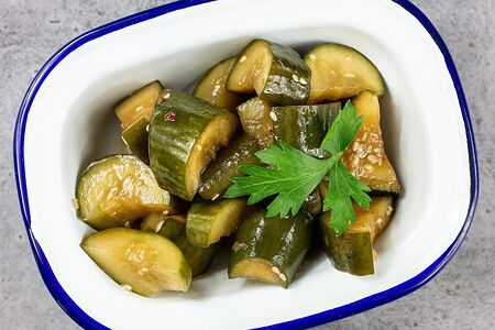 Маринованные огурцы по-азиатски