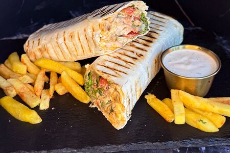 Шаурма большая с курицей 