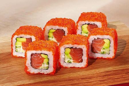 Ролл Калифорния с лососем