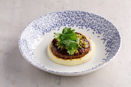 Бифштекс с картофельным пюре