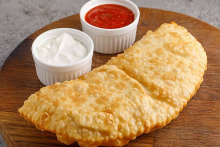 Чебурек с сыром и зеленью