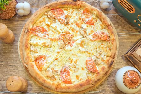 Пицца Сочная хохлатка