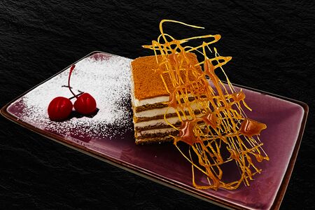 Торт Медовик