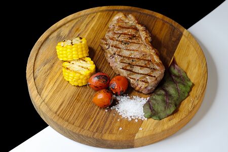 Стейк Стриплойн