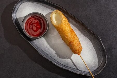 Корн-дог с сыром