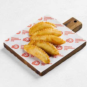 Мини-чебуреки с курицей