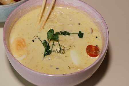 Рамен с курицей карри