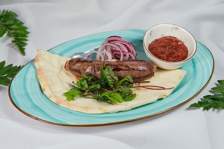 Колбаска говяжья на гриле 