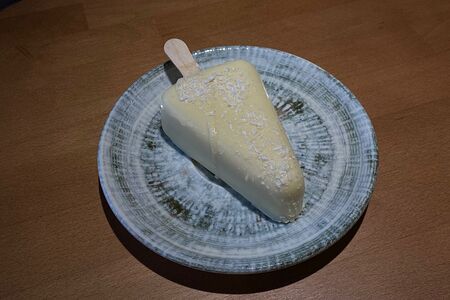 Эскимо Малина-манго