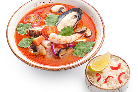 Фирменный Том Ям