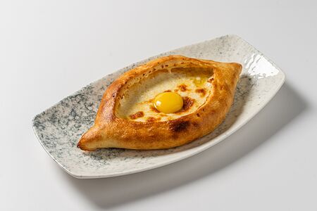 Хачапури по-аджарски