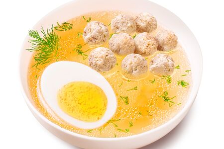 Куриный бульон с 9 фрикадельками