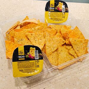 Double начос с сырным соусом