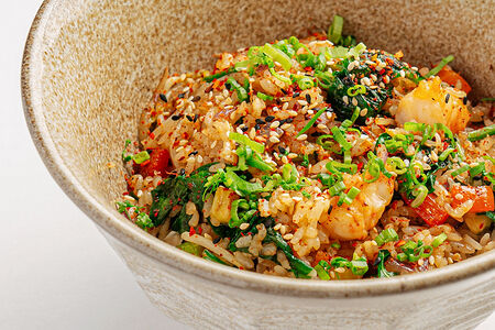 Рис с креветками и овощами